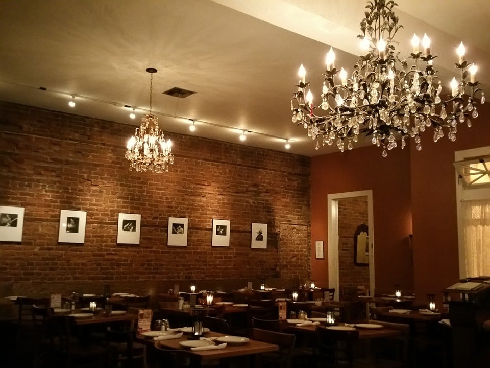 Old Chicago Pizza Restaurant 2