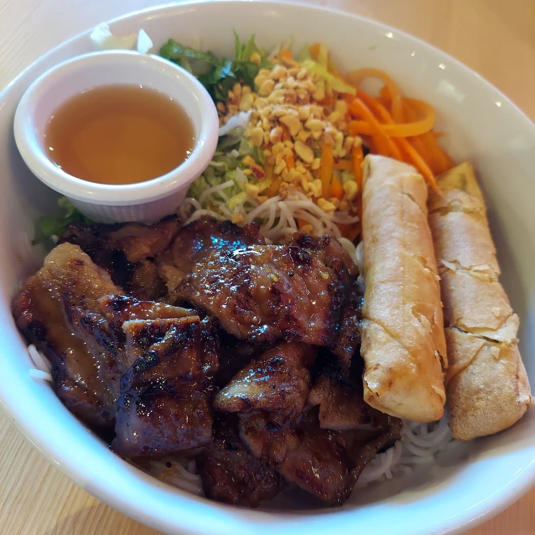 Viet House Restaurant 1