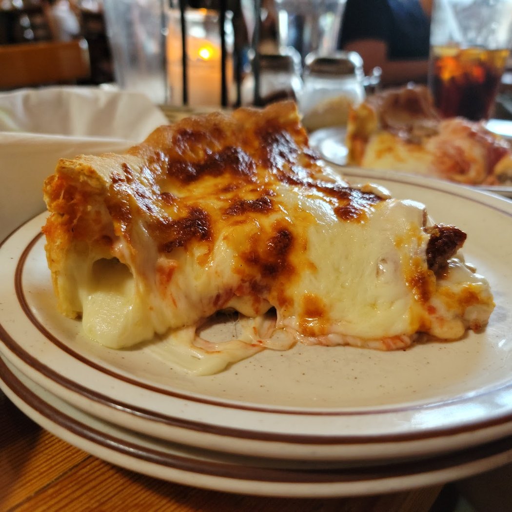 Old Chicago Pizza Restaurant 1