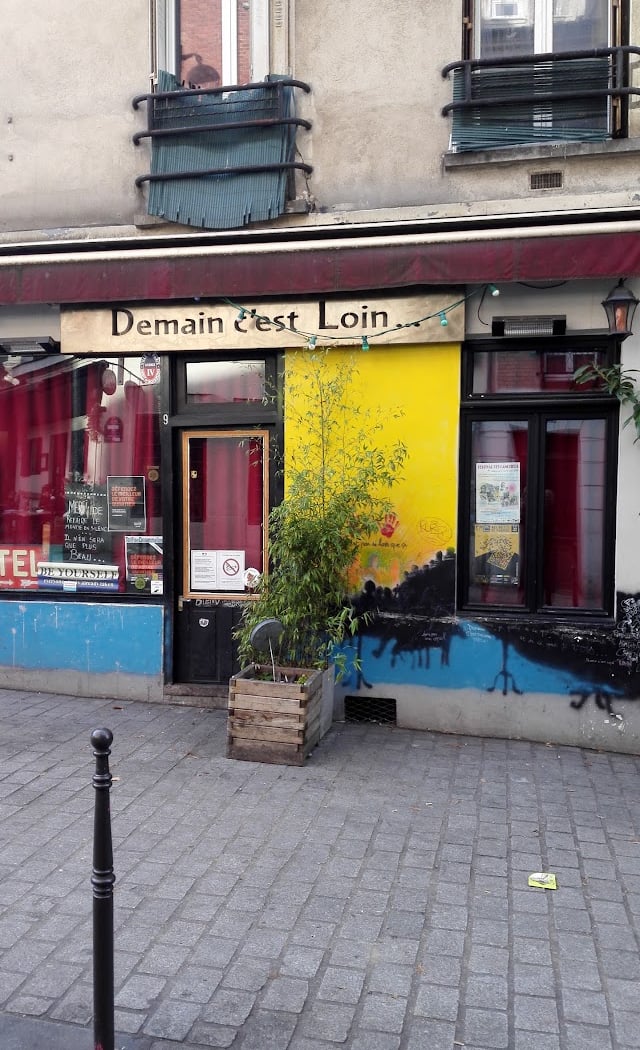 Bar Demain C'est Loin 2