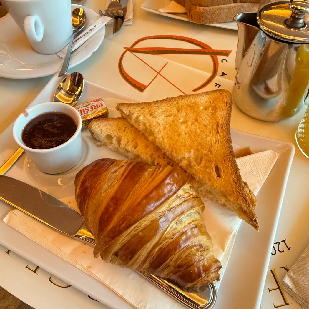 Café George V 1