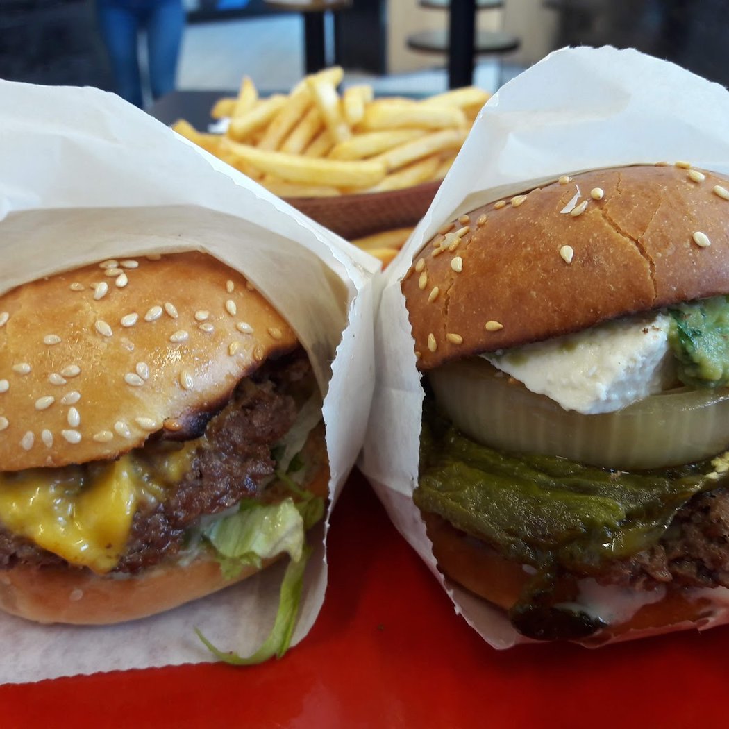 Mission Street Burgers 1