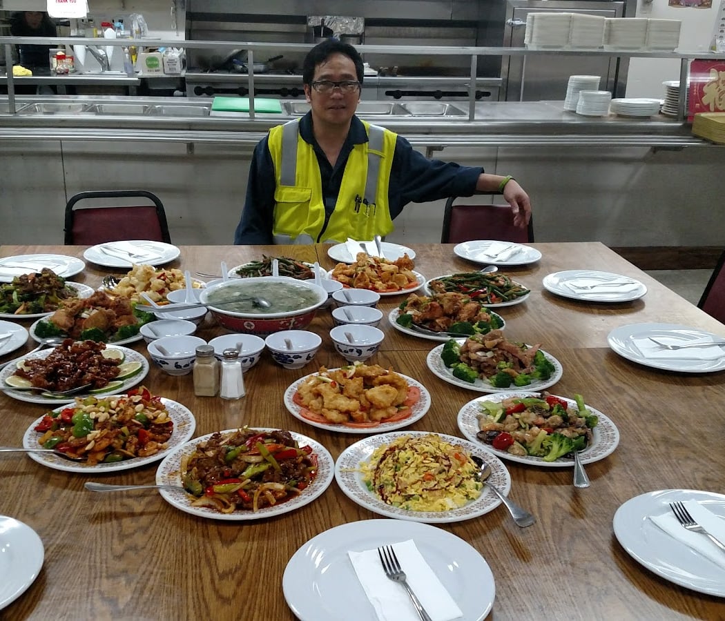Wok-In Cafeteria 3