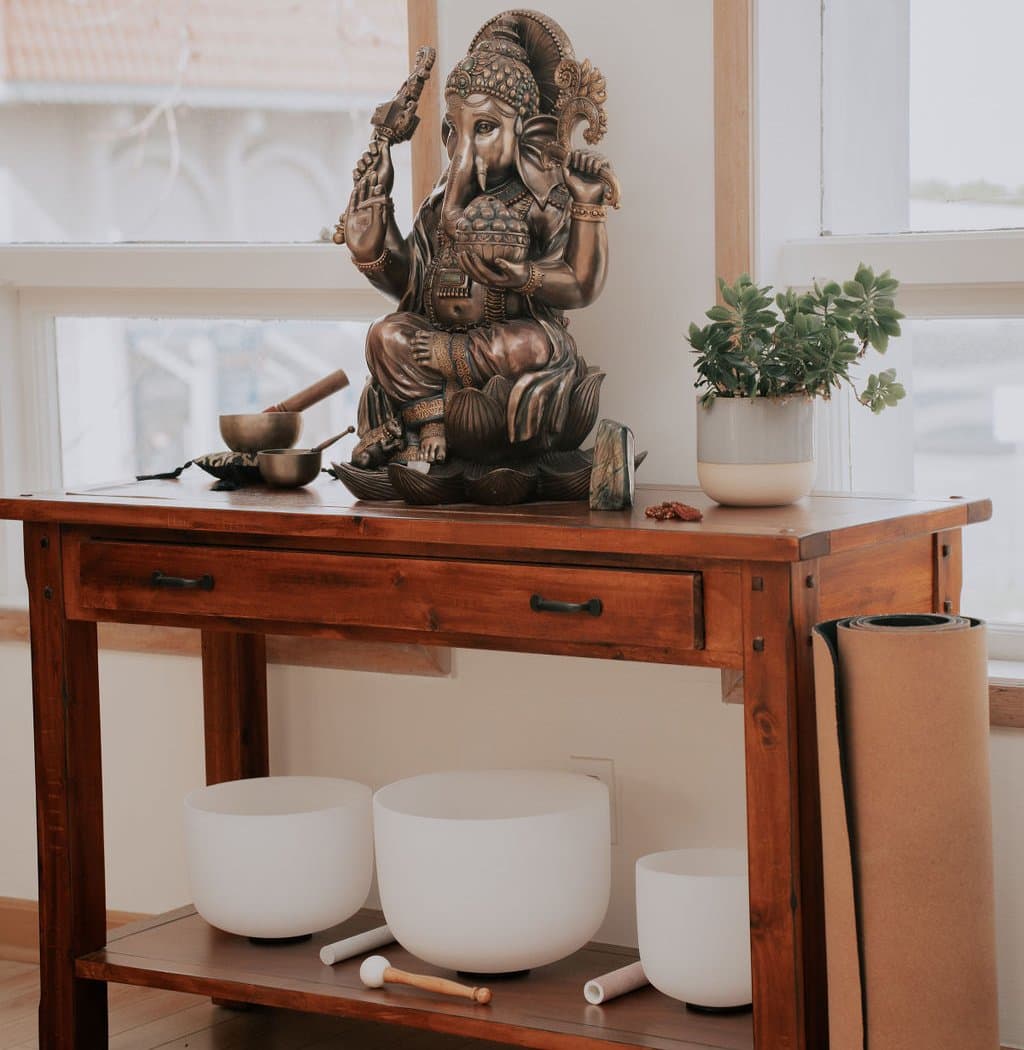 The Scent of Change: Scented Reiki Meditation with Lakenda Wallace 3