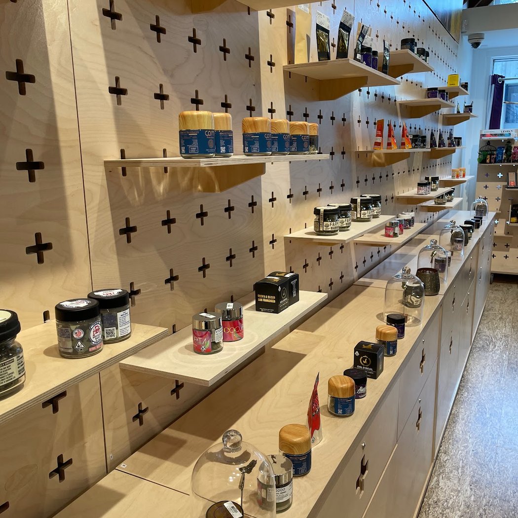 Flore Dispensary Castro 3