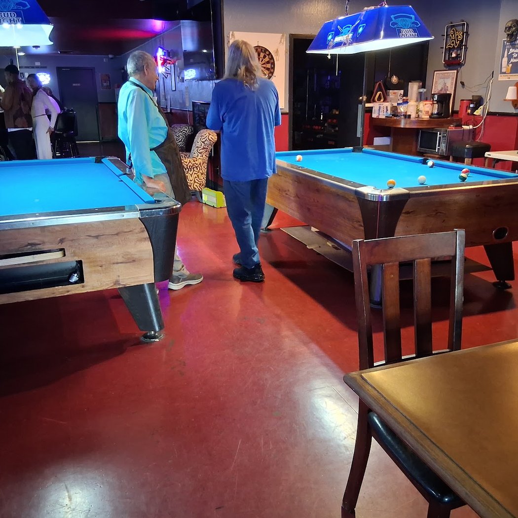Kats Lounge 4