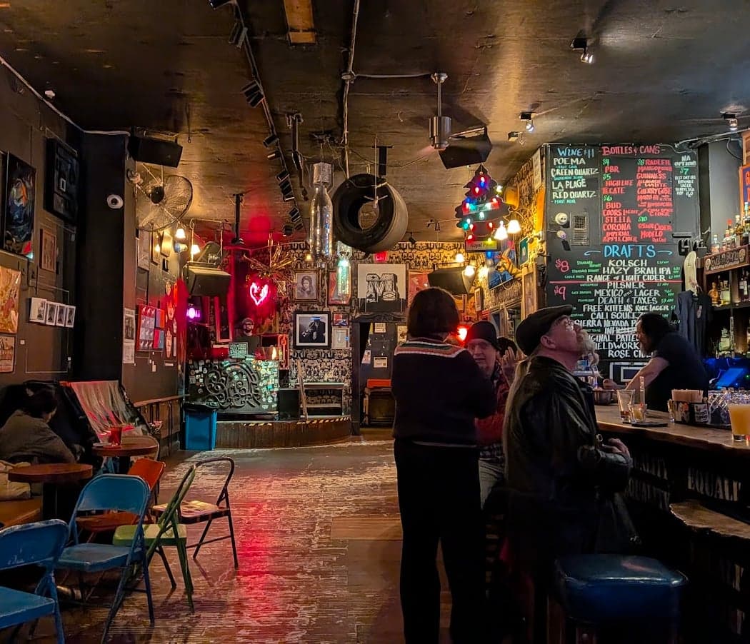 Thirst Draft: Write Drunk, Edit Never 5