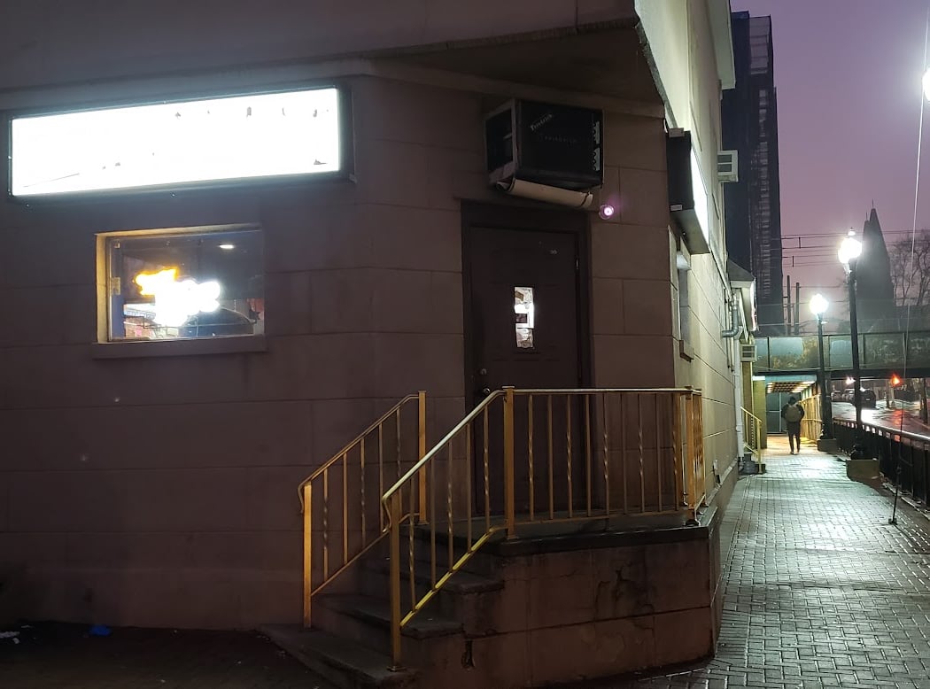 Kuhl's Tavern 2