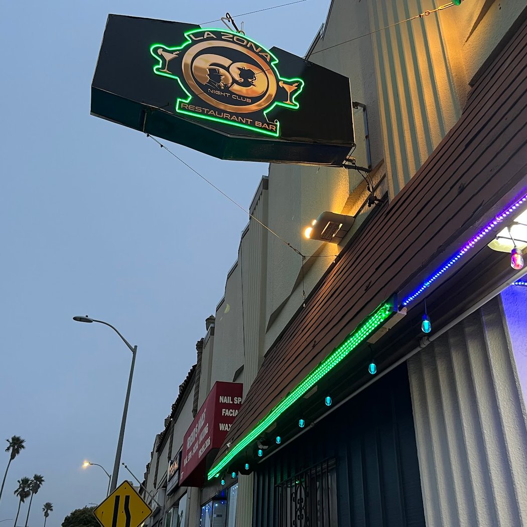 La Zona 69 Night Club 3