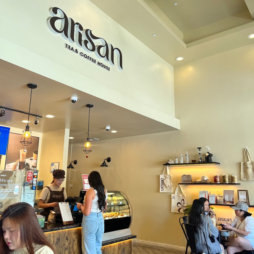 Arisan Tea & Coffee House 3