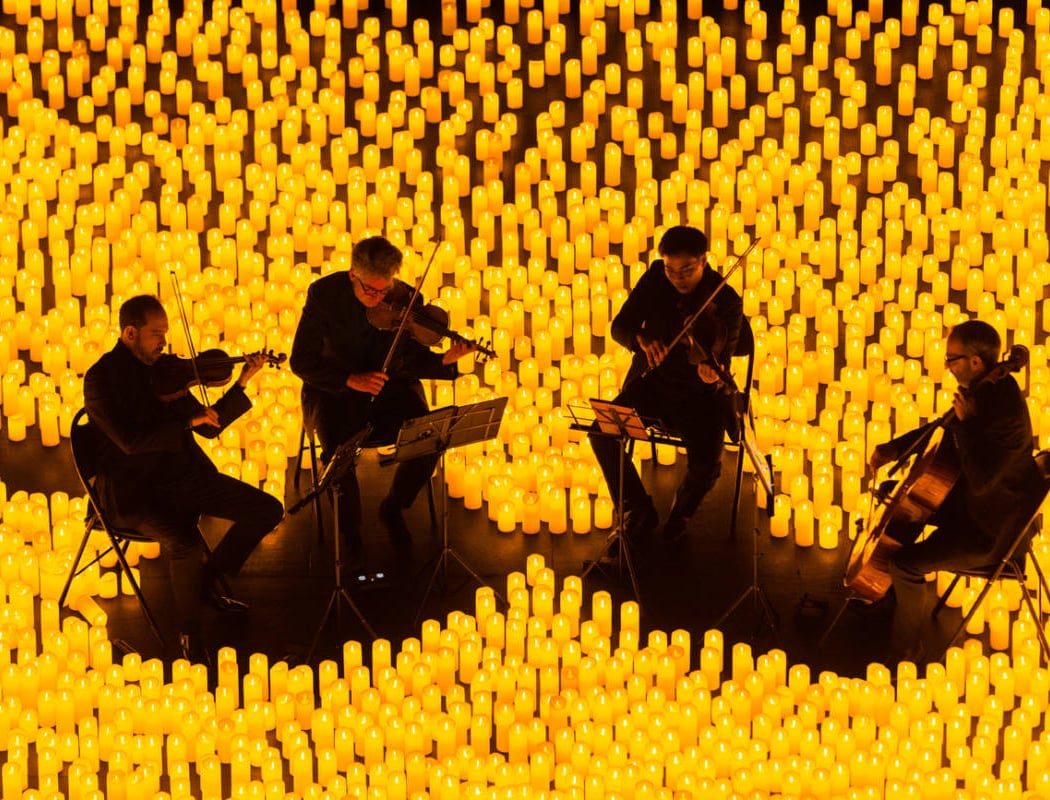 Candlelight: 90s Hip-Hop on Strings