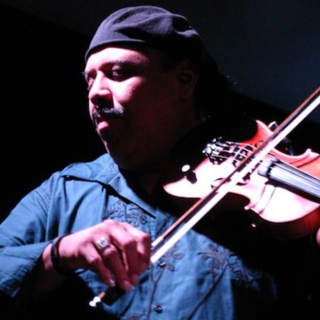 Live Performance with Carlos Reyes 2