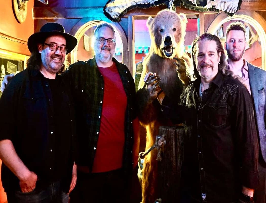 Jeff Cotton's Gin Joint with The Leafs 2