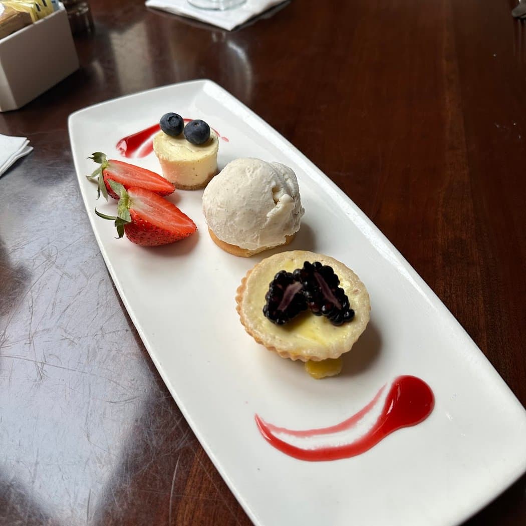 Nob Hill Club at the Mark Hopkins Hotel 1