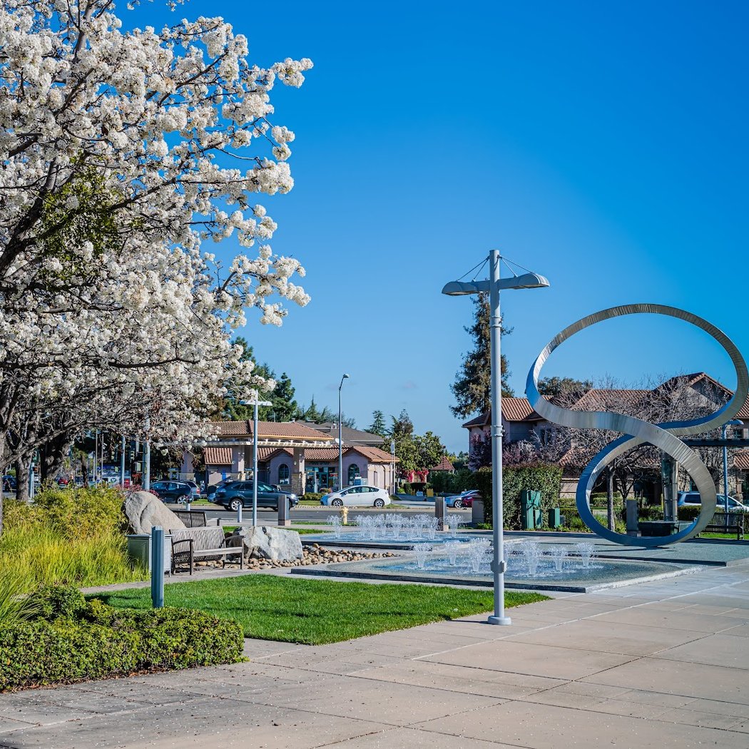 Cali Mill Plaza Park 3