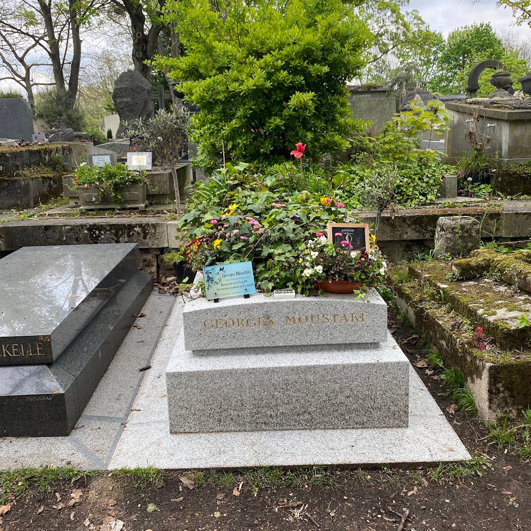 Tombe de Georges Moustaki 2