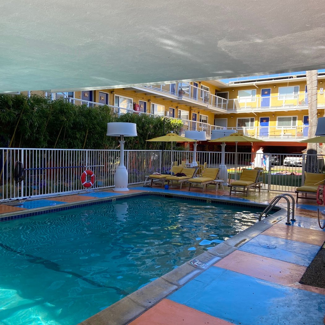 Hotel Del Sol 3