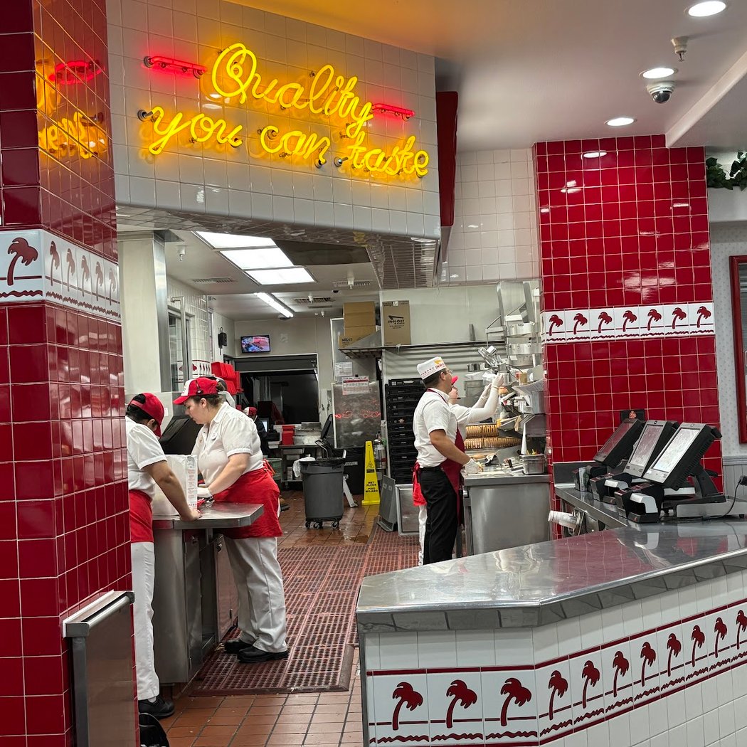 In-N-Out Burger 2
