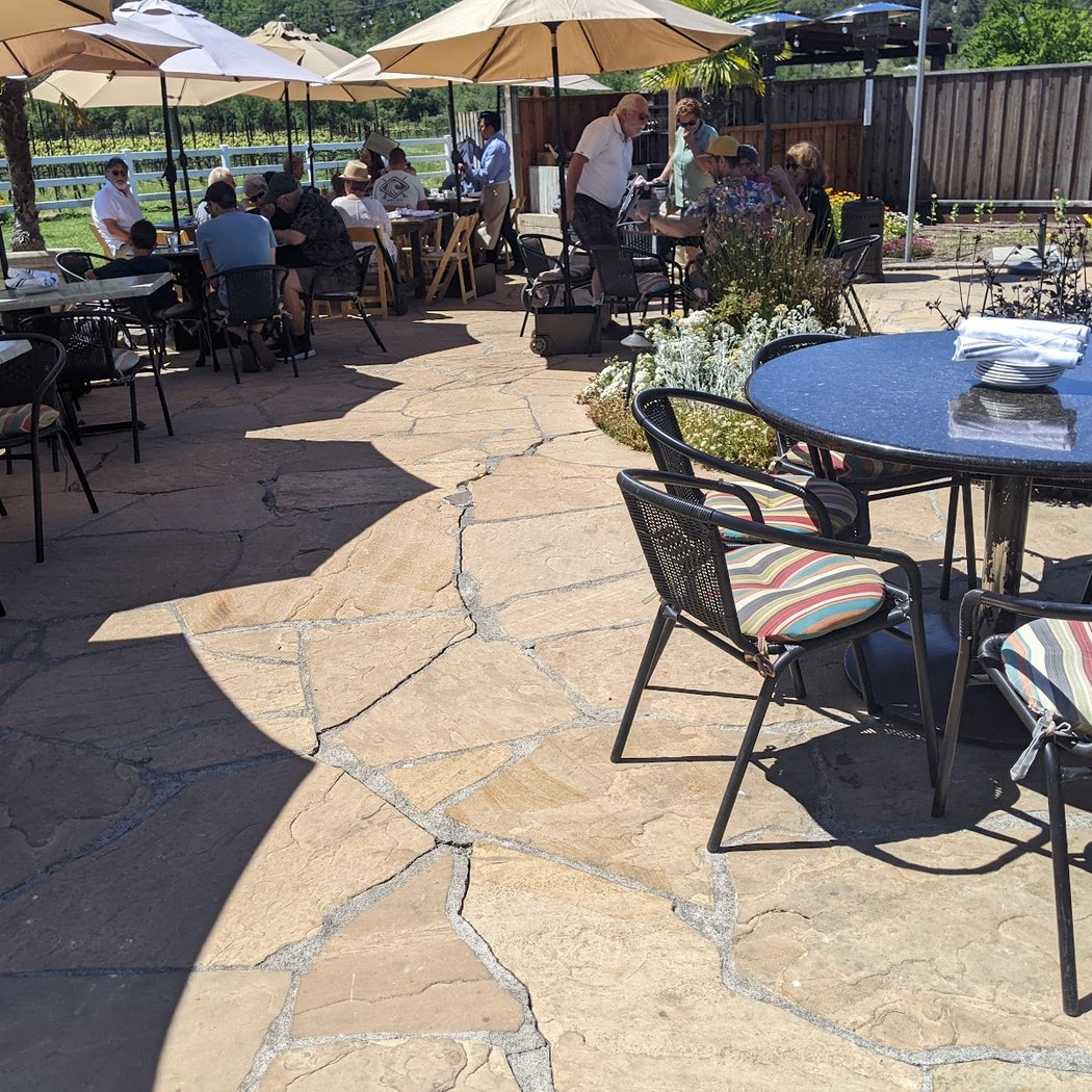 Happy Hour at Salt & Stone 2
