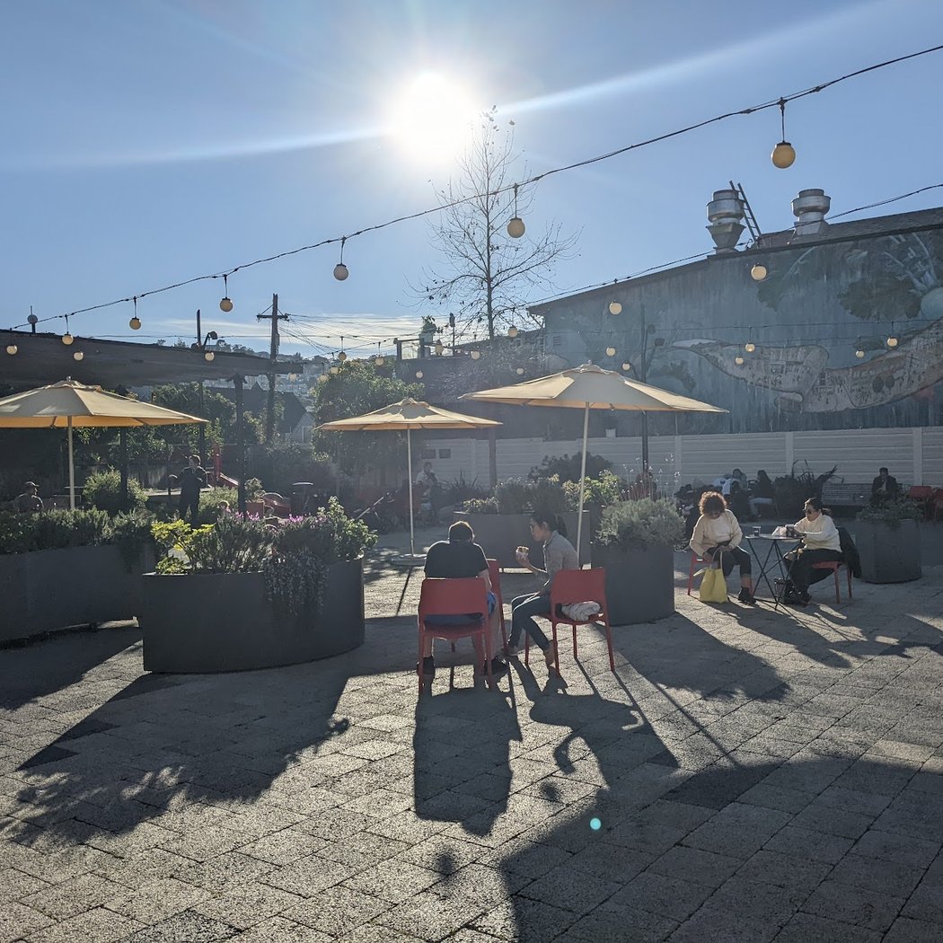 Noe Valley Town Square 4