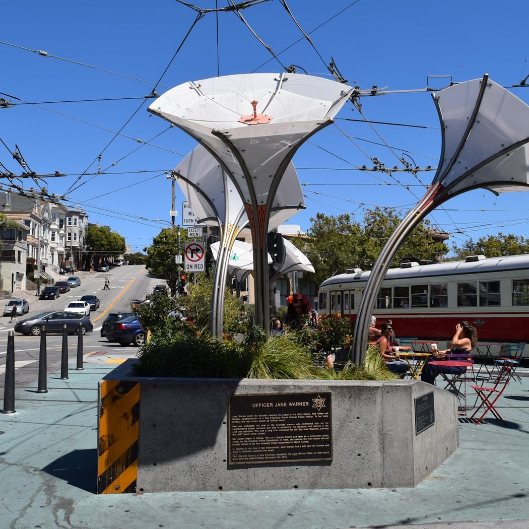 Jane Warner Plaza 1