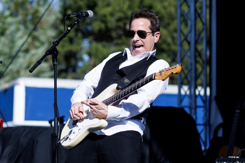 Pacifica Performances Presents Dennis Johnson & The Revelators 2