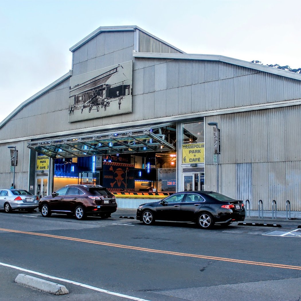 Flight Club: Adult Flight Night for Ages 18+ 3