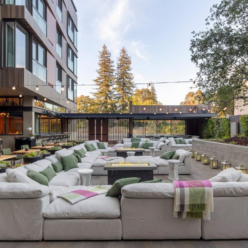 Live Performance with Carlos Reyes 1