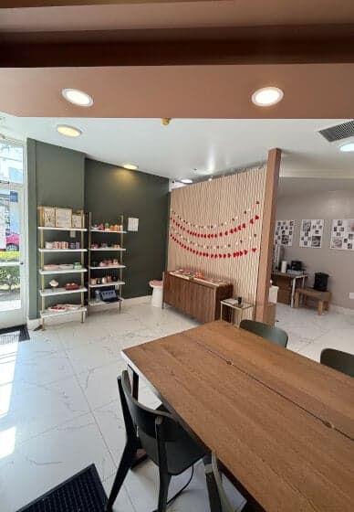 Mother's Day Art Class: Textured Canvas and Mimosas 4