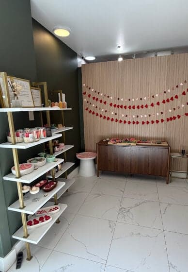 Mother's Day Art Class: Textured Canvas and Mimosas 5