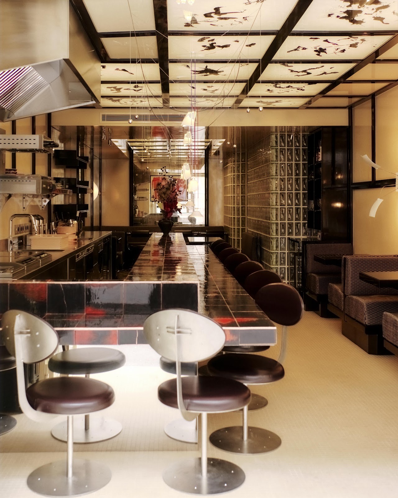 Bar Omi 5