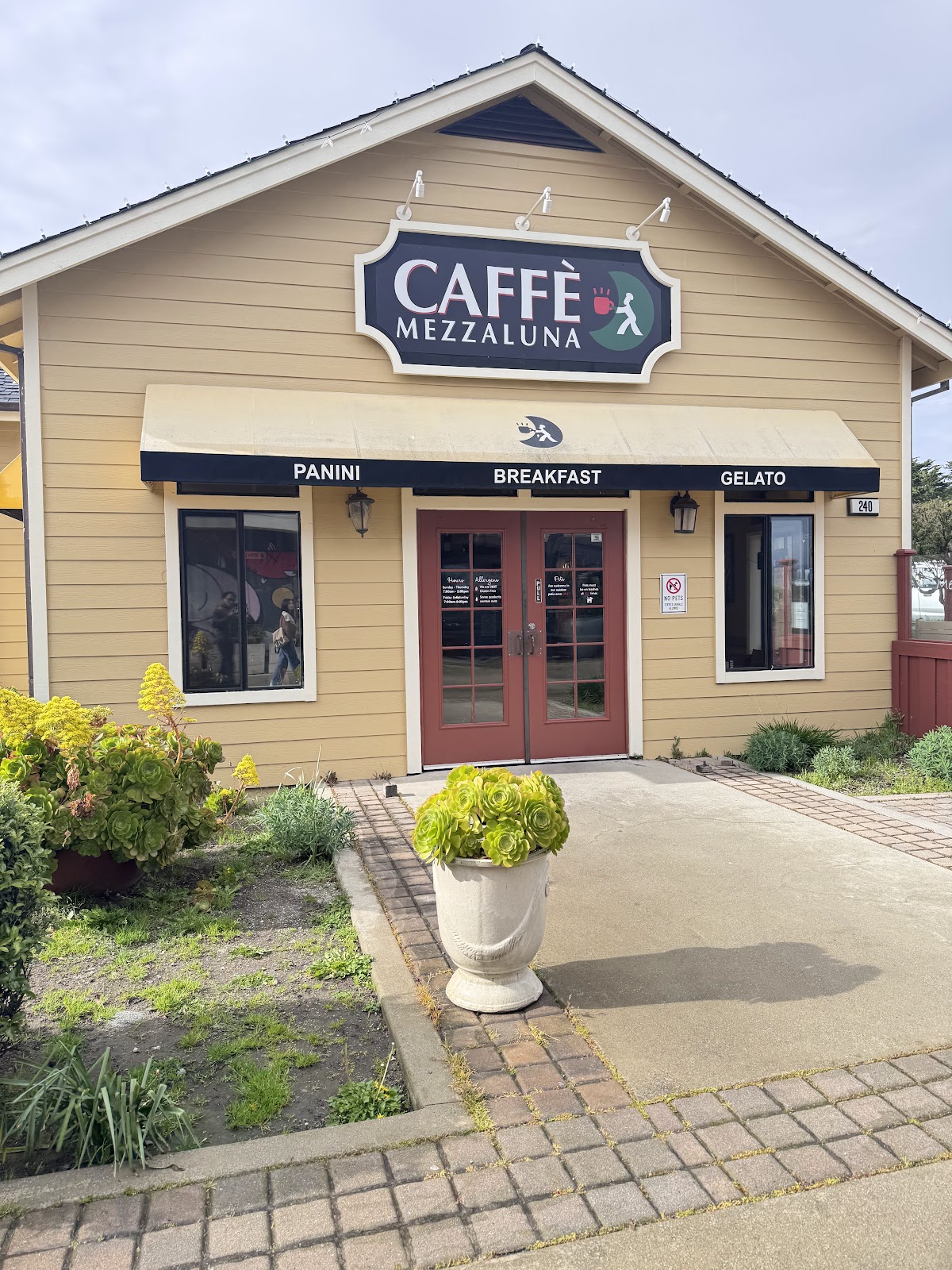 Caffé Mezza Luna 4