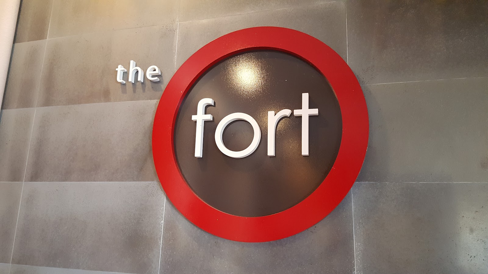 Fort McKinley Restaurant, Bar & Banquet 4