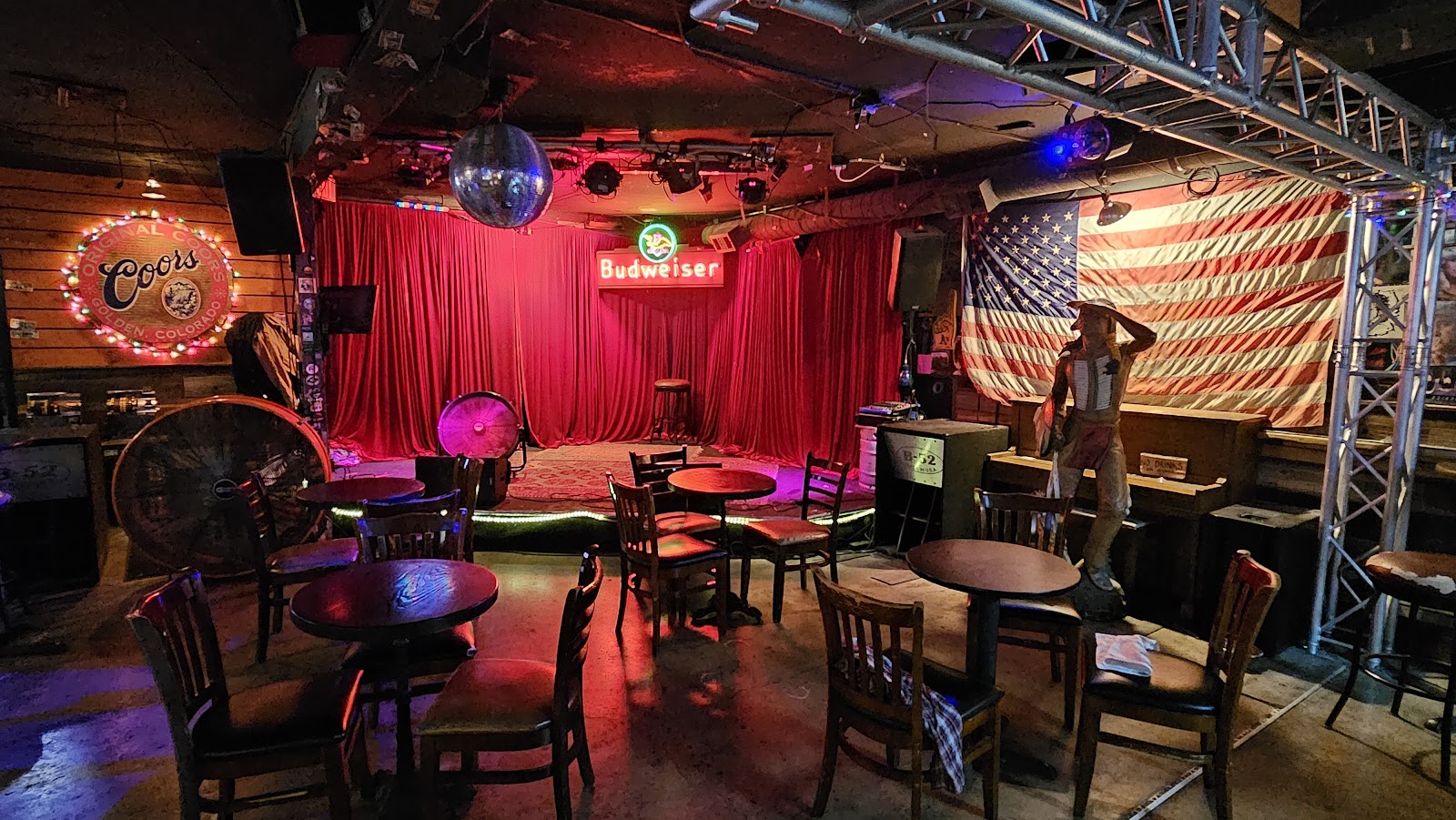 Willow Den Public House 4