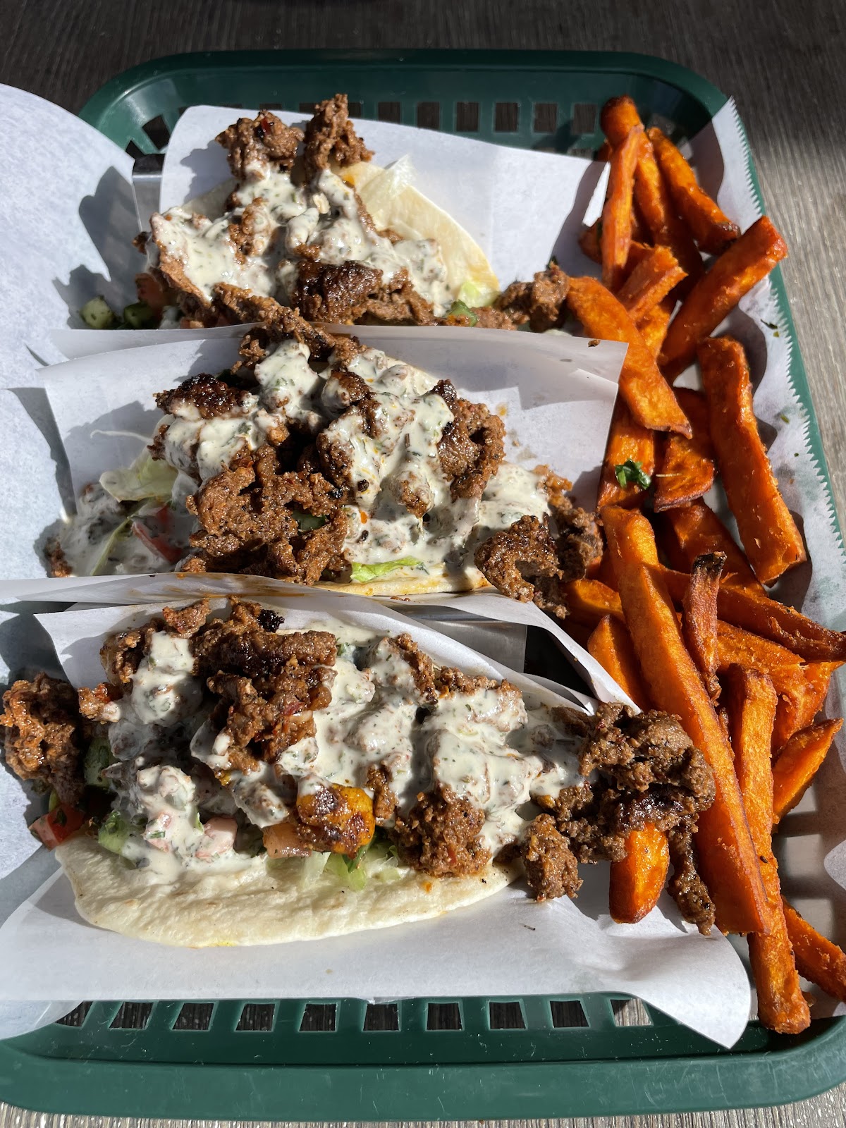 Julie's Hummus Bar & Grill 4