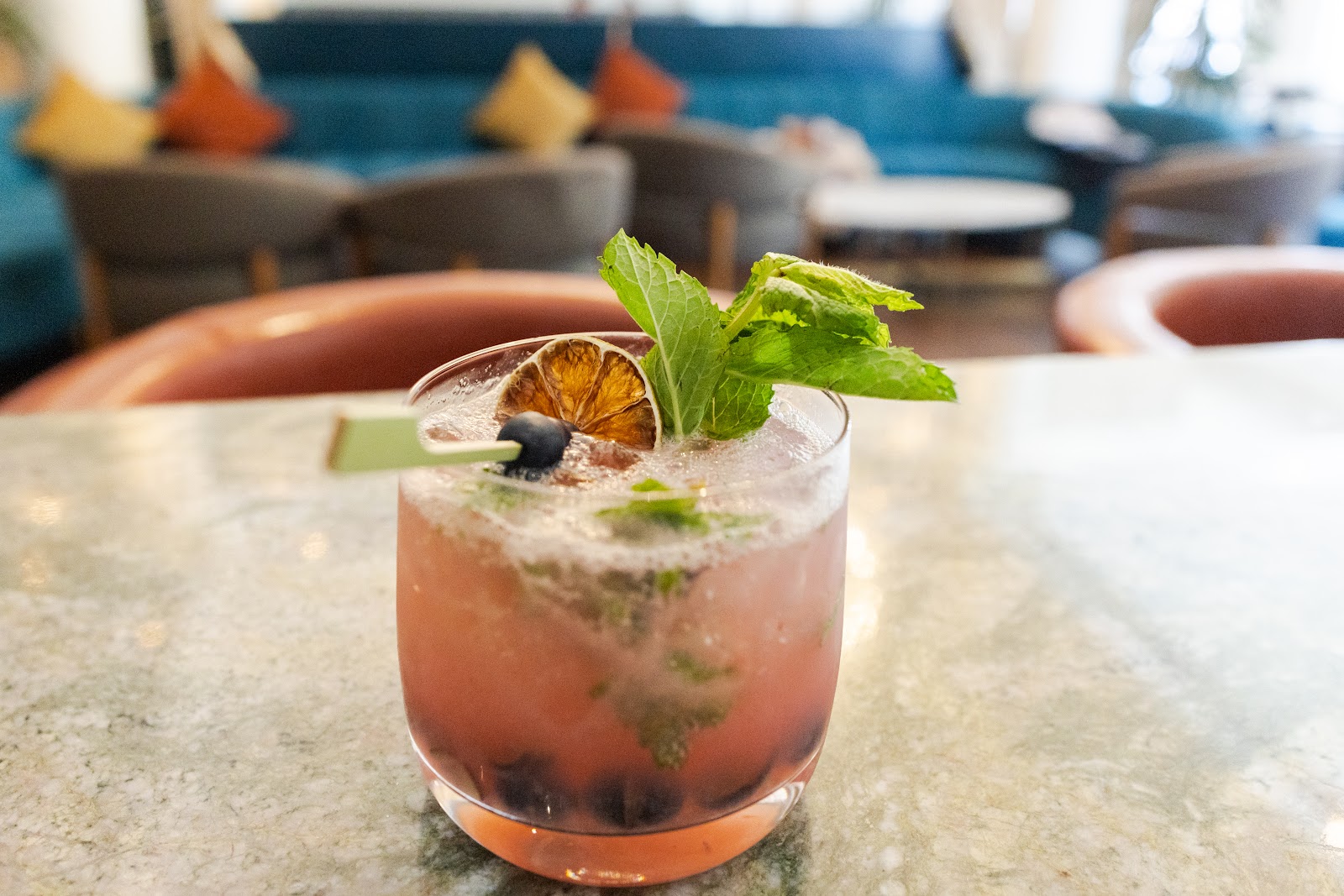Happy Hour at Zino 4