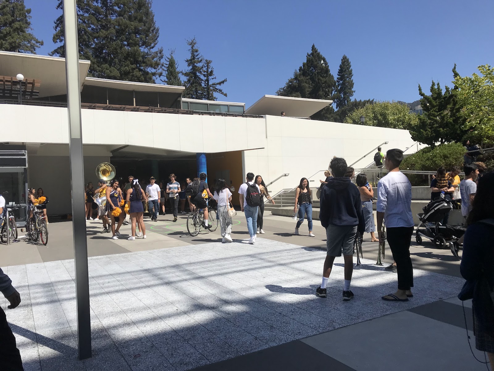 Upper Sproul Plaza 4