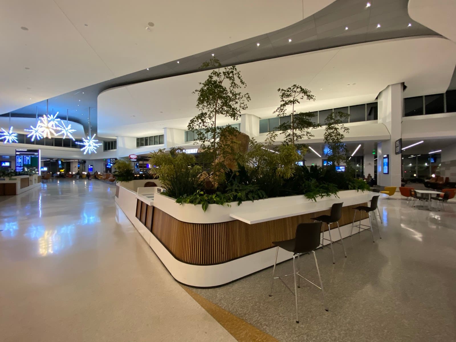 SFO Museum Free Tour: "Give Me a Ring: A Telephone Retrospective" 5