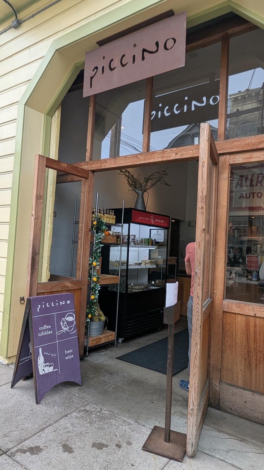 Piccino Coffee Bar 5