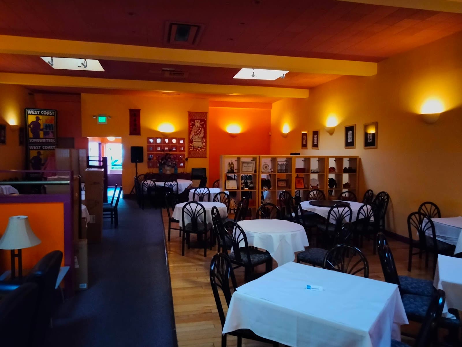 Yet Wah Restaurant 4