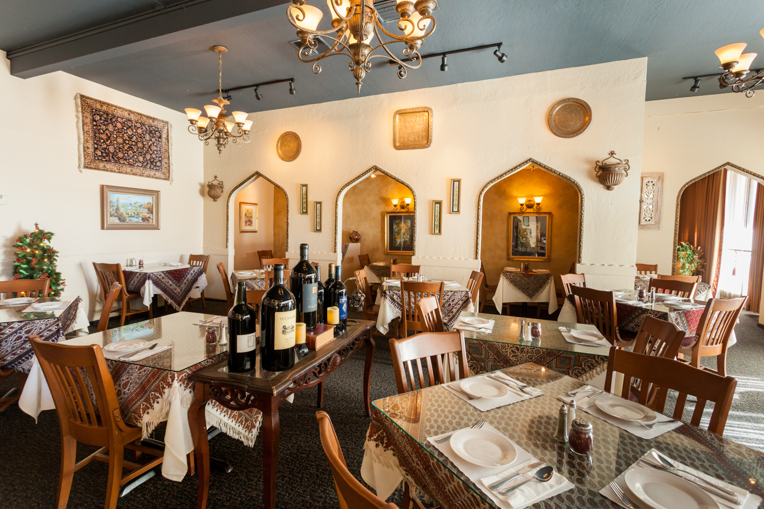 Chelokababi Persian Cuisine 3