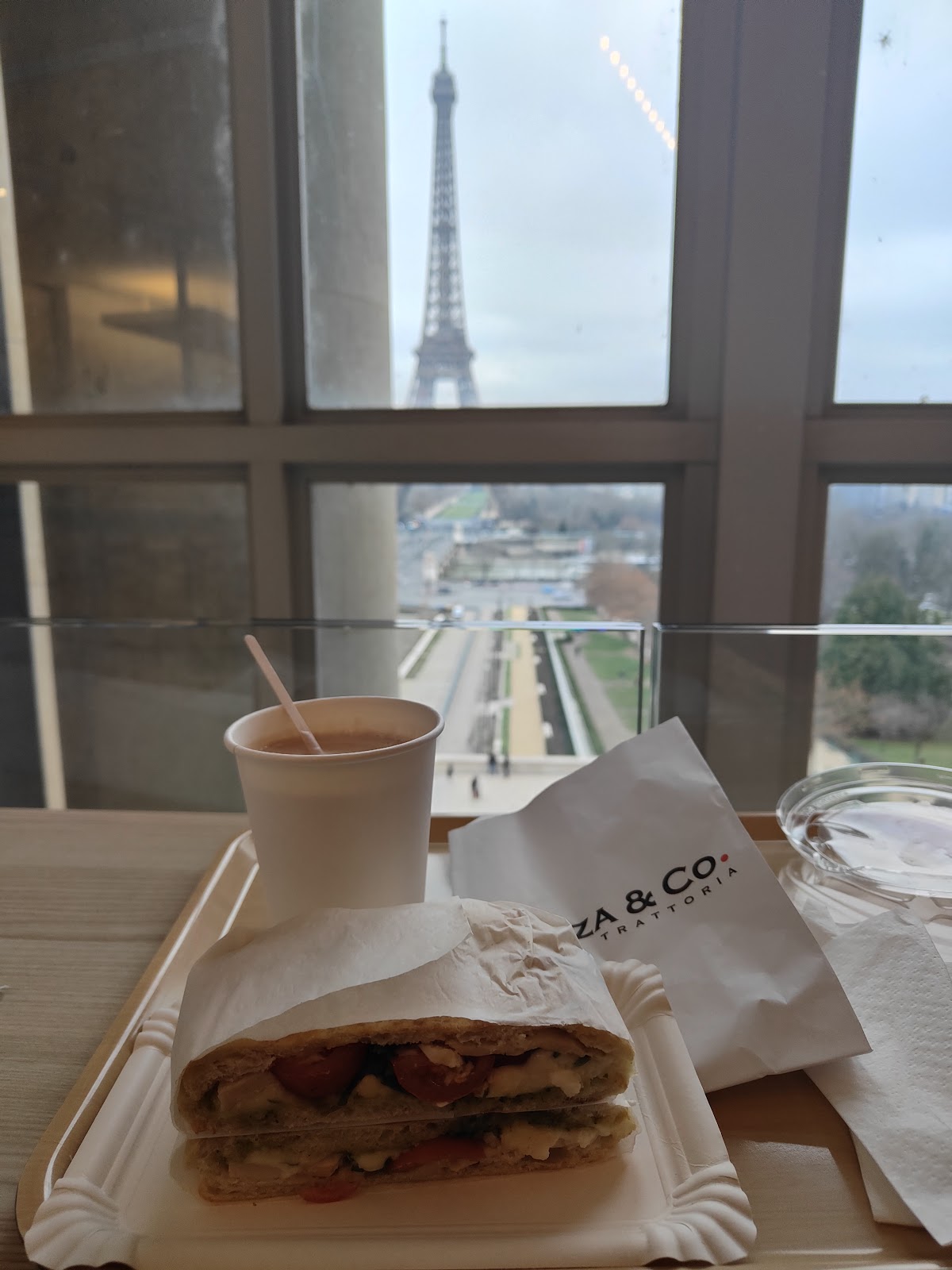 Café Lucy X Mozza & Co 5