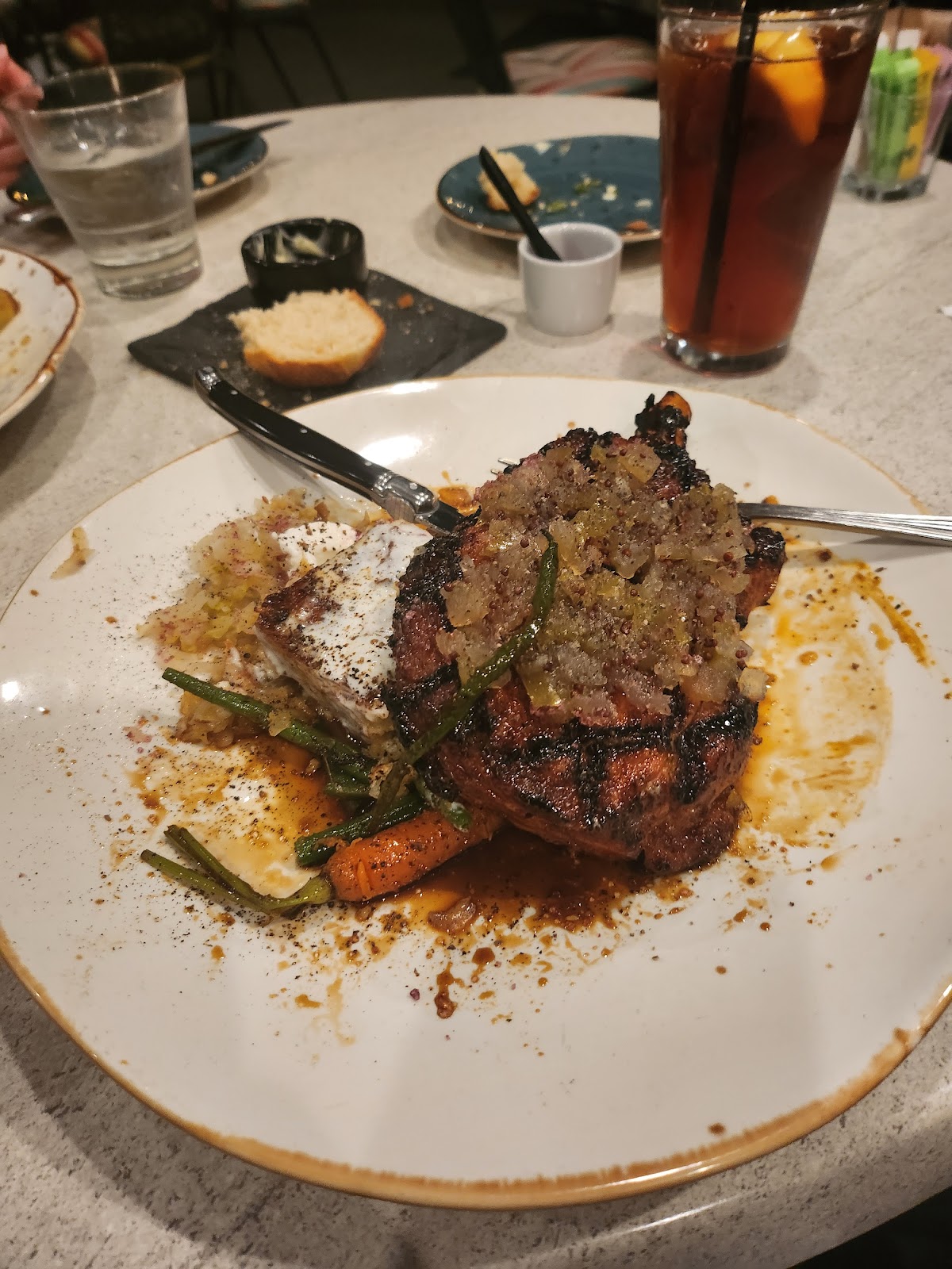 Happy Hour at Salt & Stone 4