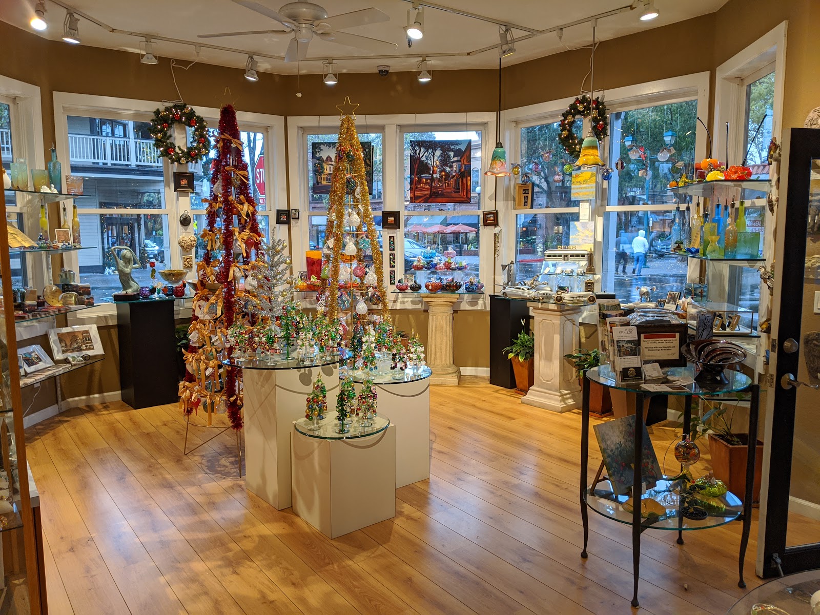 Studio Seven Arts Gallery and Custom Framing 4