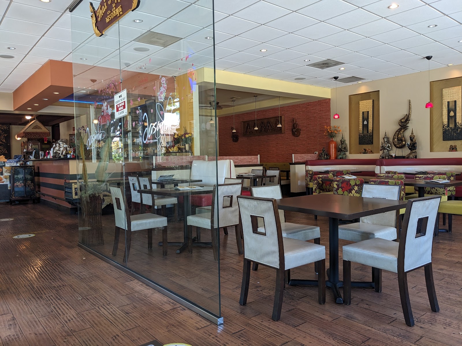 Jasmine Thai Cuisine 4