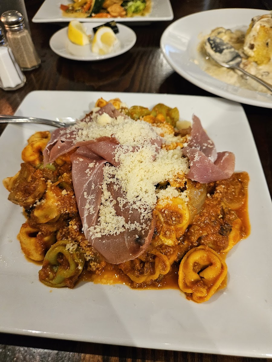 Maurizio's Restaurant 5