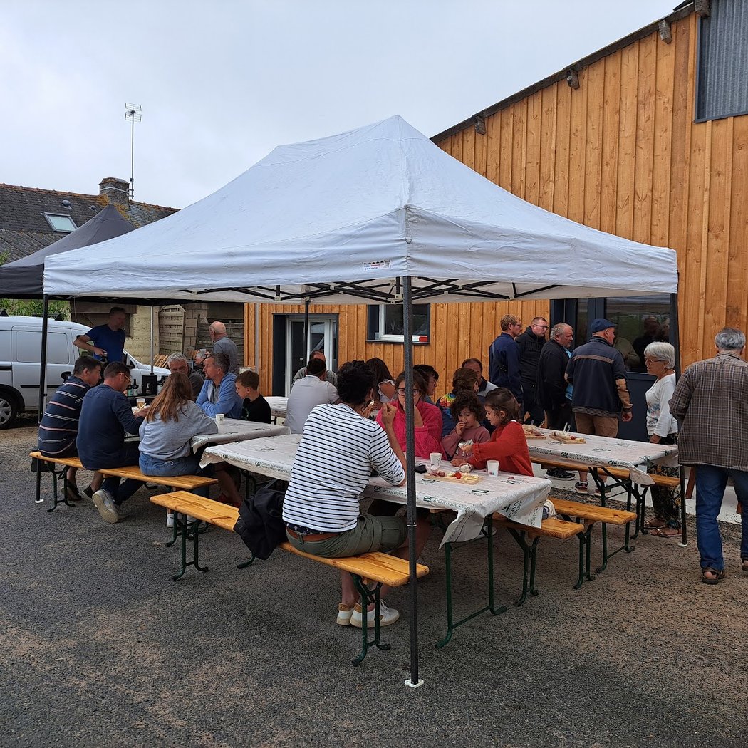Lait Gourmandises - Fromagerie et Ferme pédagogique vallée de Saint-Flour 2